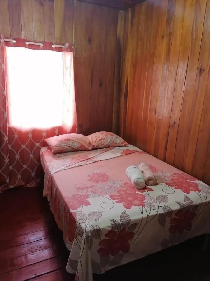 El Jaguar Pansiyon Bocas Town Dış mekan fotoğraf