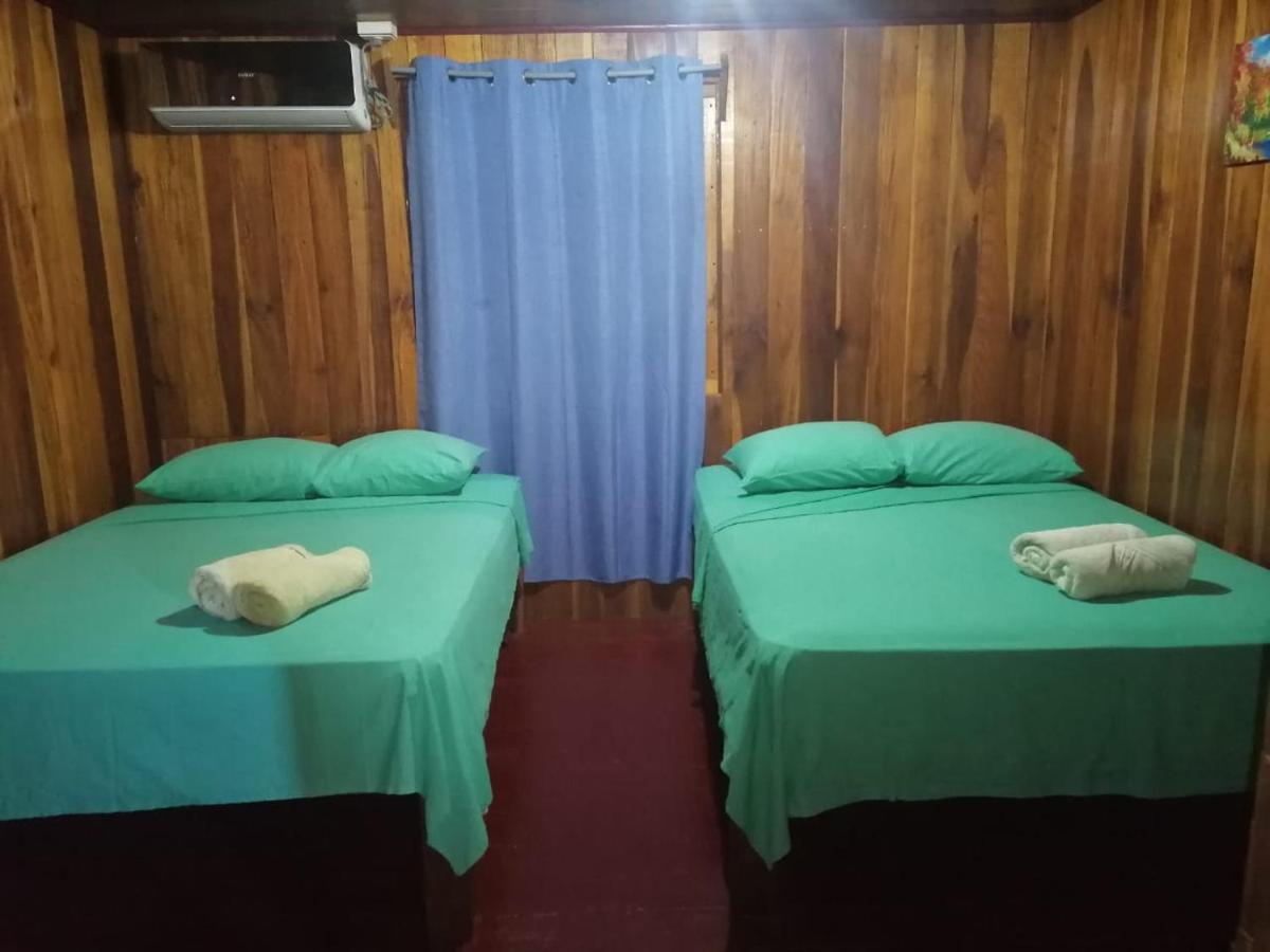 El Jaguar Pansiyon Bocas Town Dış mekan fotoğraf