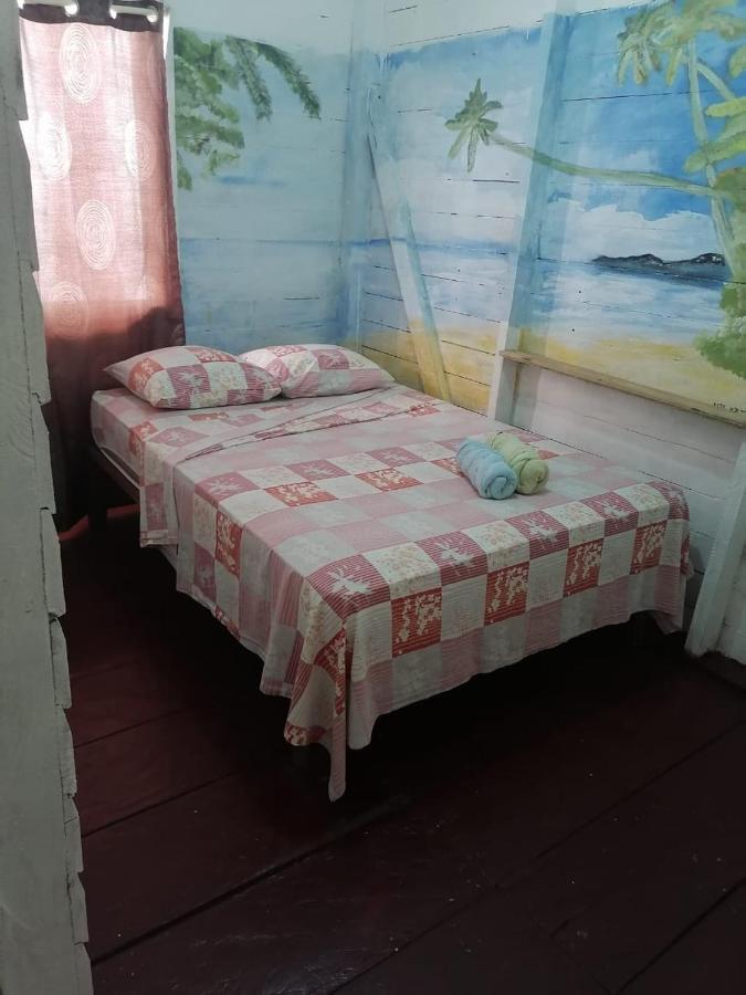 El Jaguar Pansiyon Bocas Town Dış mekan fotoğraf