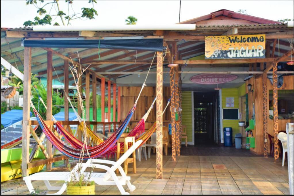 El Jaguar Pansiyon Bocas Town Dış mekan fotoğraf