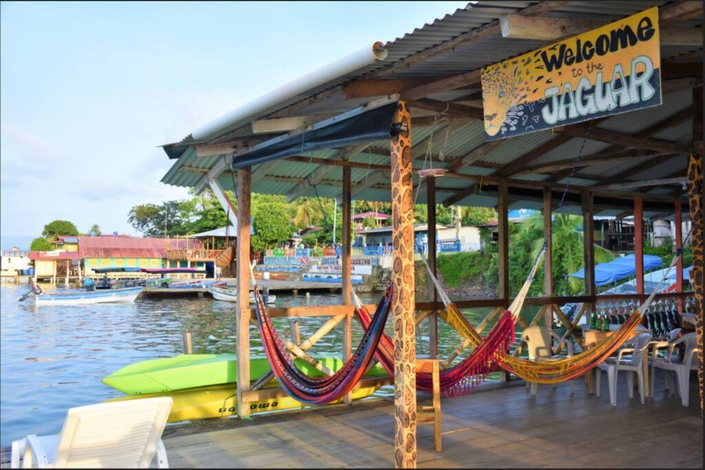El Jaguar Pansiyon Bocas Town Dış mekan fotoğraf
