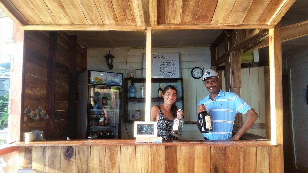 El Jaguar Pansiyon Bocas Town Dış mekan fotoğraf